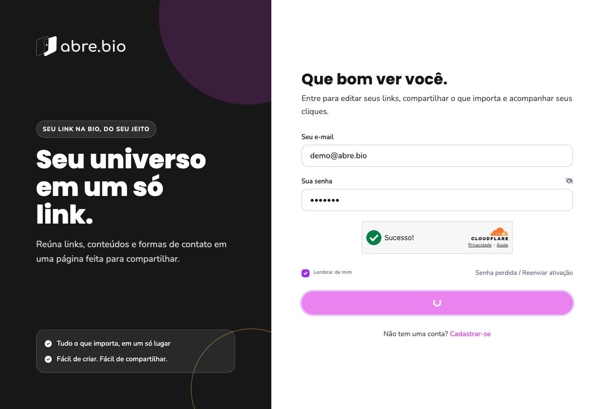 Formulário de login preenchido, com verificação de segurança concluída